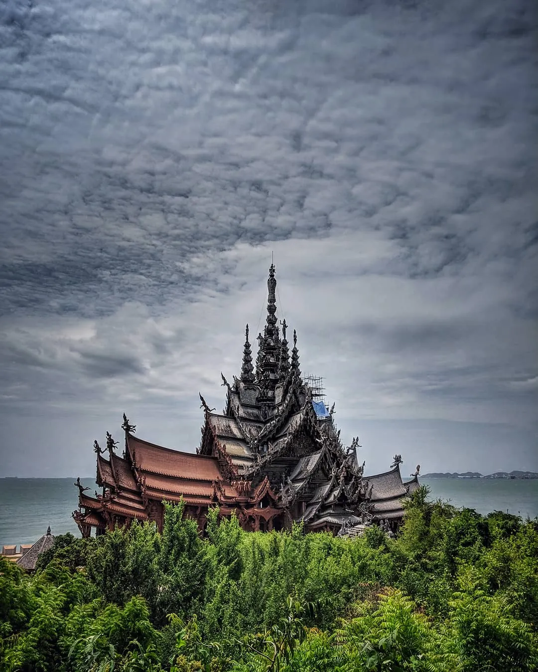 The carved teak Sanctuary of Truth in Naklua