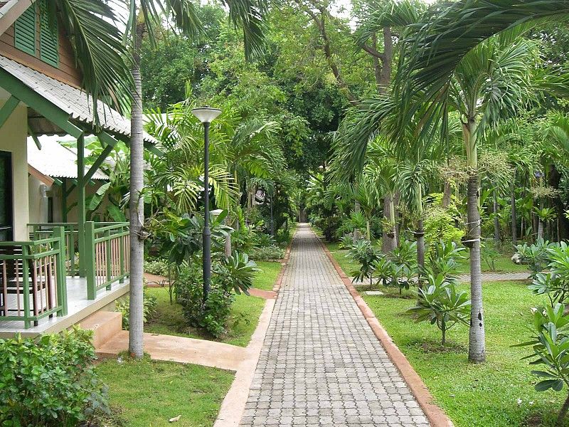 Pattaya Garden Hotel exterior in Central Pattaya