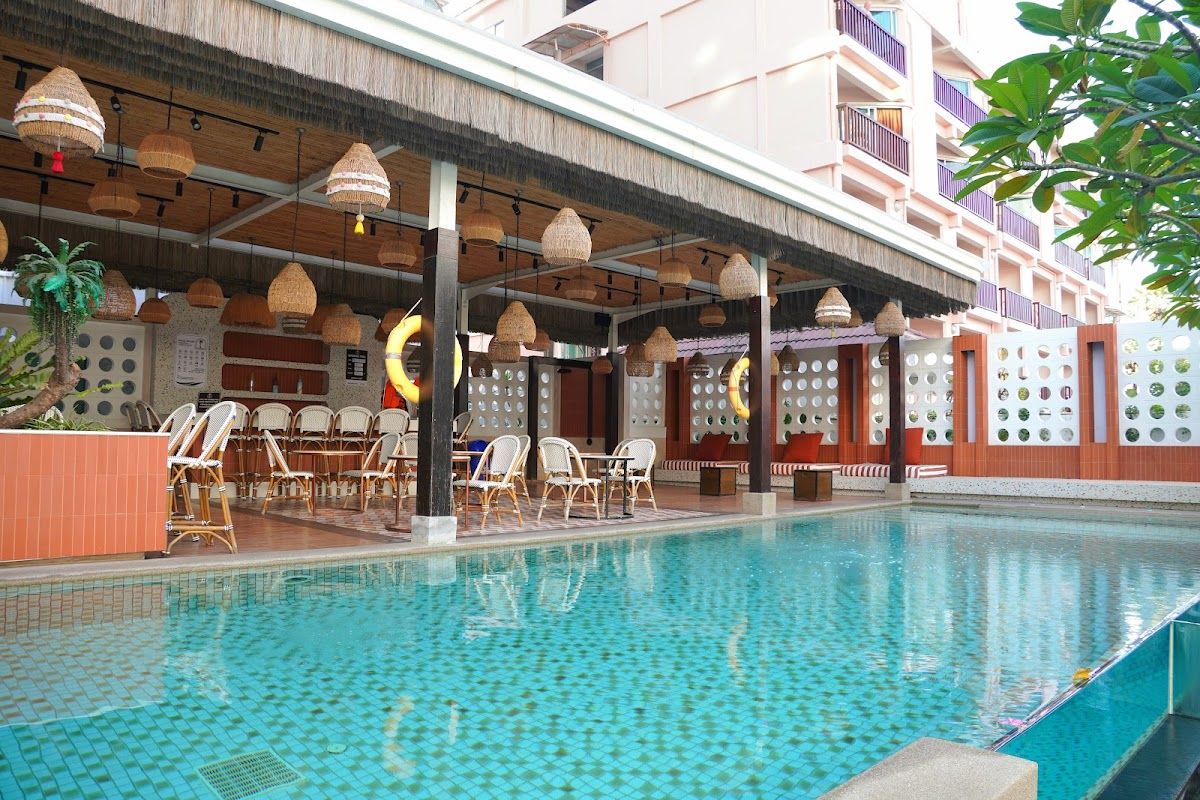 Sea View Hotel Naklua exterior in Naklua